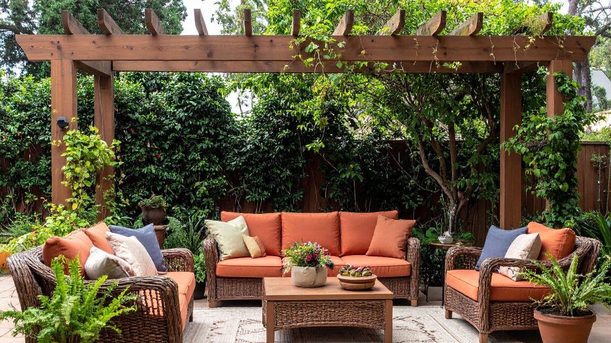 Custom outdoor wooden pergola structure